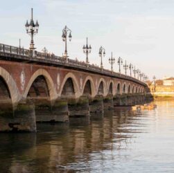 Comment envoyer un mail à Pierre et Vacances ?
