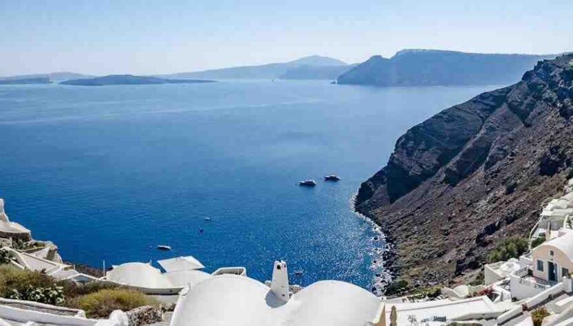 Quelle est la meilleure période pour aller à Santorin ?